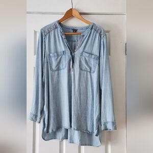 Eddie Bauer Light Blue Women's Blouse